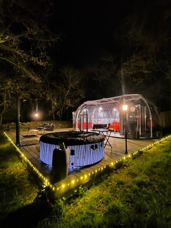 Bulle avec spa privatif dans le Lot