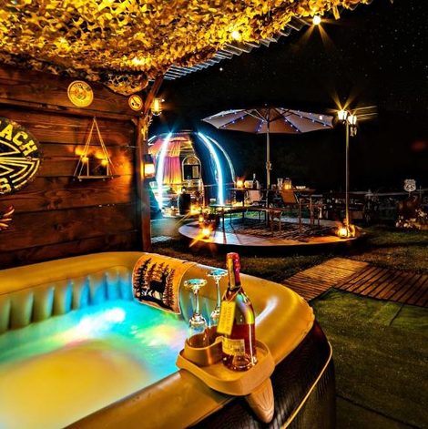 Bulle Texas en Savoie avec terrasse