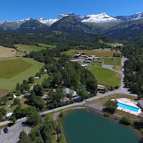 Tente Camping Lou Passavous dans les Alpes-de-Haute-Provence avec piscine
