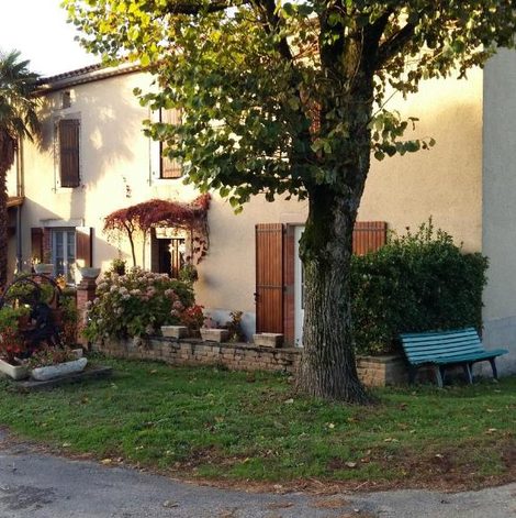 Séjour à la ferme Charmante maison à la ferme dans le Tarn avec terrasse