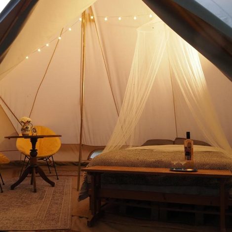 Tente Glamping Tent Celte du Morvan, Vrij in de en Saône-et-Loire avec piscine