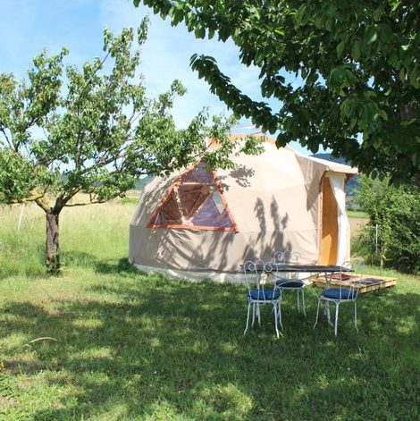 Dôme L'Attrape Rêve Insolite en Ardèche avec terrasse
