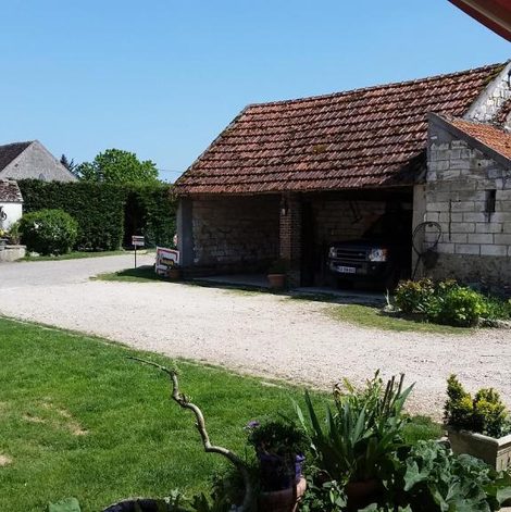 Séjour à la ferme La Ferme de Flo' dans l’Yonne avec terrasse