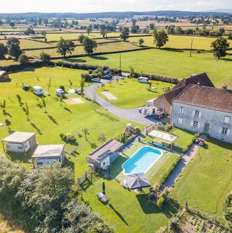 Tente La Maison Bornat en Saône-et-Loire avec piscine