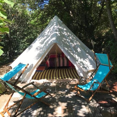 Tente Le Petit Refuge du Val d'Émeraude dans le Gard avec piscine