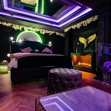 Loveroom Les Secrets Rooms - Albi dans le Tarn avec sauna