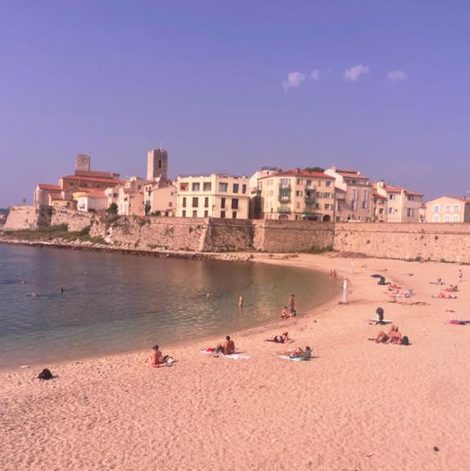 Gîte insolite Logement insolite French Riviera avec parking dans les Alpes-Maritimes avec terrasse