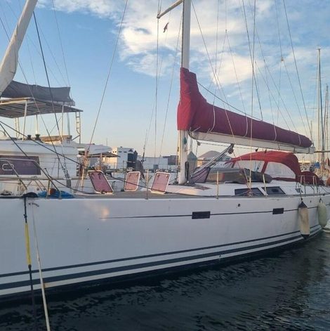 Bateau LUNA BAY, voilier 3 cabines 2 sdb dans l’Hérault avec terrasse