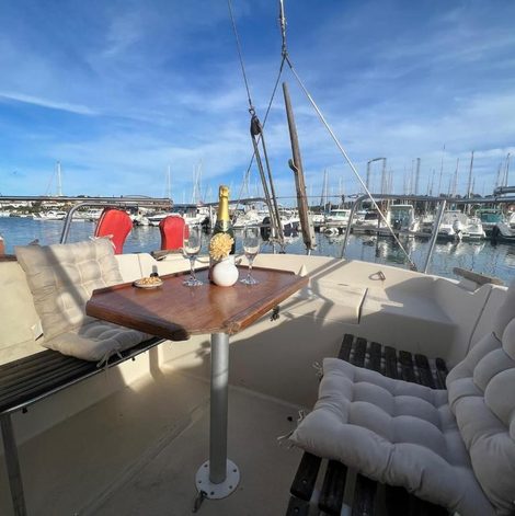Bateau Nuit insolite sur un bateau dans l’Hérault