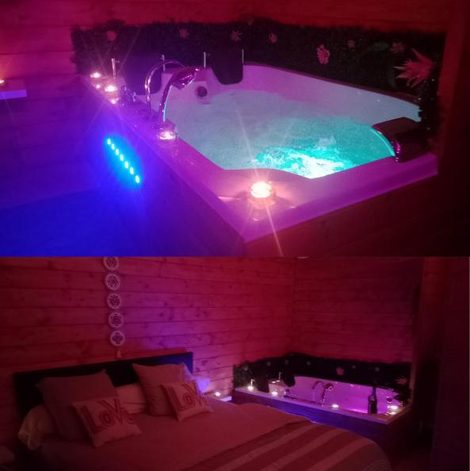 Loveroom Suite romantique avec balnéo dans les Alpes-de-Haute-Provence avec terrasse