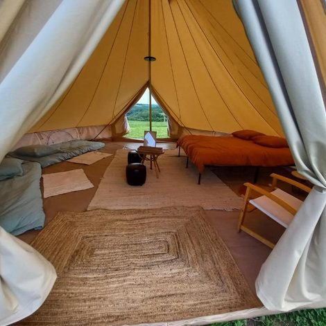 Tipi du petit villers dans l’Allier avec spa privatif