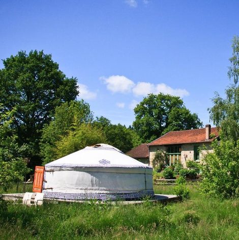 Yourtes de Vassivière en Haute-Vienne avec sauna